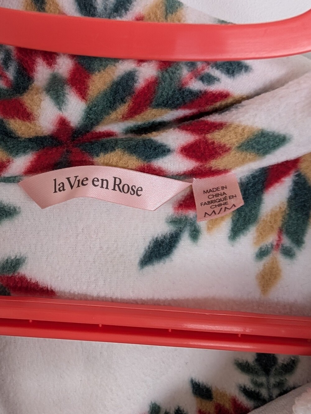 La Vie en Rose Women’s Holiday Fleece Pajama Set Ivory Multicolor Size M - Picture 3 of 5